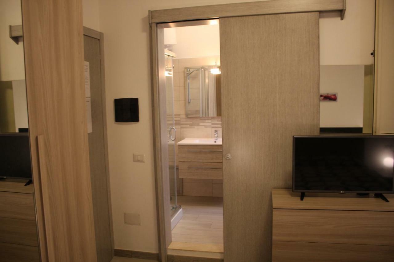 איגלסיאס B&B Castello Salvaterra מראה חיצוני תמונה